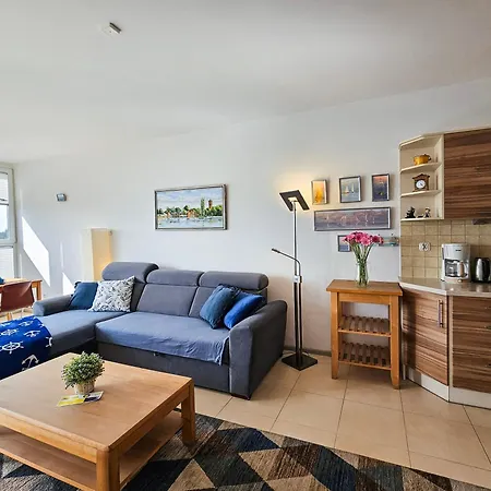 Visit Baltic - Z Widokiem Na Port Ww14 Świnoujście